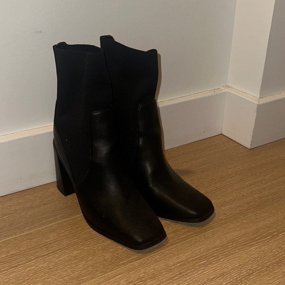 Express Black Heeled Boots